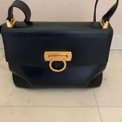 値下げ!フェラガモハンドバッグ