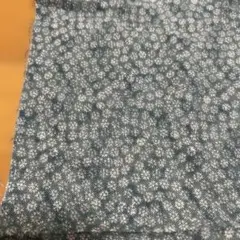 小花柄緑　綿生地　67×55 27×98cm