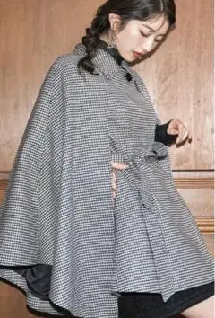 lily brown RESCWOOL 2way ケープコート チェック
