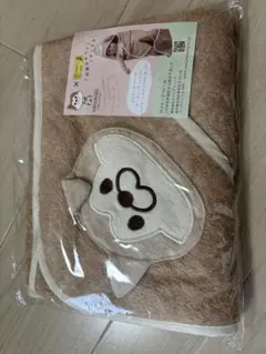 べビー4点セット（バスタオル、ラトル、ストラップ、おむつ替えシート）