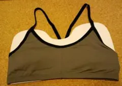 L　新品　ブラトップ　スポーツブラ　グレー×黒　ヨガやジムに◎