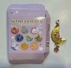 ディズニーキャラクター シークレットチャーム 三日月 Sleep ティモシー