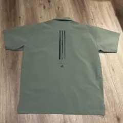 adidas 半袖シャツ Mサイズ