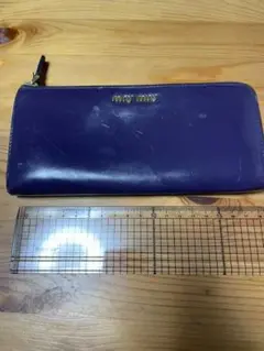 ミュウミュウ 財布