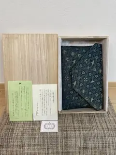 龍村美術織物・宗薫手銀杏文緞子