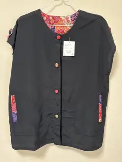 和柄　洋服　ベスト　タグ付き