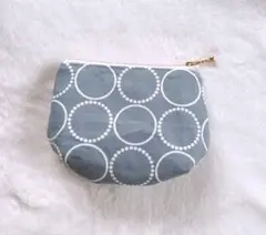 ころんとミニポーチ ハンドメイド
