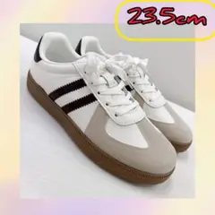 Item thumbnail for item a50bcf53-2850-4bb3-a60f-2ee9b569b2ba