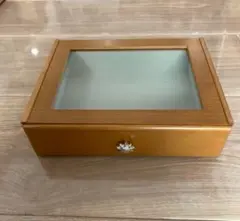 木製コレクションボックス ガラス蓋付き