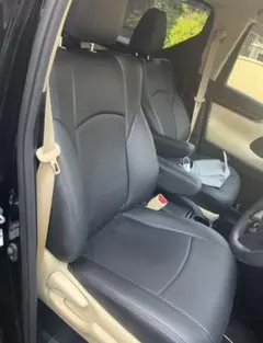 TOYOTA 美品3か月間使用アルファードシートカバー 合皮カバー 8人乗り
