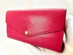 ルイヴィトン エピ ポルトフォイユ サラ 長財布