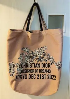 2025年最新】dior トートバッグ 美術館の人気アイテム - メルカリ
