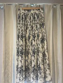PALEMO STORE 花柄プリーツスカート
