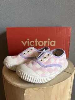 victoria / 1915INGLESLONACUADROS / ROSA