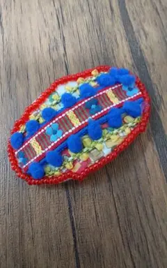 エスニック　アジアン　フェルト　ヘアピン　刺繍