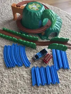 Item thumbnail for item a545caa3-648d-4b52-b997-270e93042603