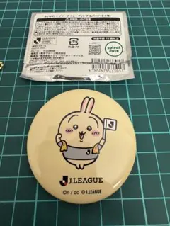 ちいかわ 缶バッジ サッカー(Jリーグ)コラボ