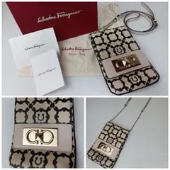 Salvatore Ferragamo♡可愛すぎるスマホポーチ♡スマホバッグ
