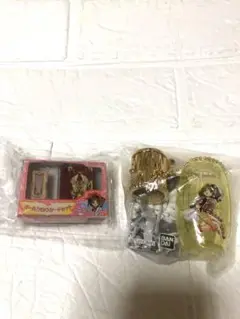バンダイ　カードキャプターさくらキーホルダー　ガチャ　カプセル