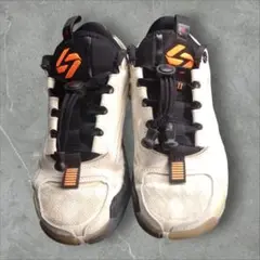 Item thumbnail for item e37a6ab7-fe75-4f6d-9f6a-eadea44514e0