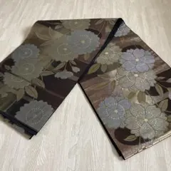 ブラウン、シルバー、ゴールド花柄の着物帯