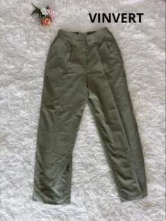 上品シルエット♪VINVERT タックパンツ 緑系 M相当