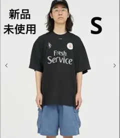 FreshService プリントTシャツ "FOOTBALL" ブラック