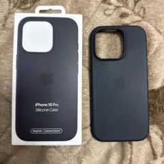 Apple iPhone16Pro 純正シリコンケース
