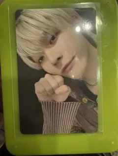 Item thumbnail for item 53aee5ec-016a-43ef-ace8-a75709e82e25