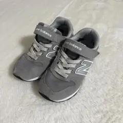 New Balance グレー スニーカー　17cm