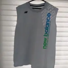 New Balance グレー ノースリーブ 　ランニング　L