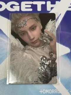 Item thumbnail for item 0c253039-5e7e-4b50-b314-f72aec1225d3