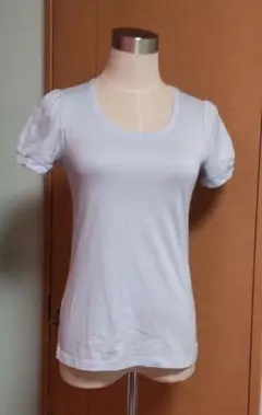 新品タグ付き　ユニクロ　エクストラファインコットン　ライトパープル　Tシャツ
