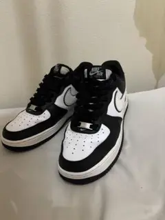 Nike Air Force 1 ブラック/ホワイト