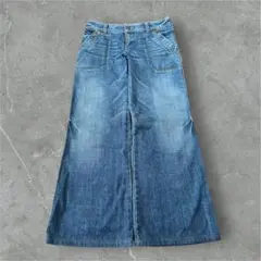 Item thumbnail for item 0637c090-4a31-4fbe-9d56-af068b60cddd
