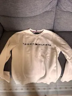TOMMY HILFIGER トレーナー