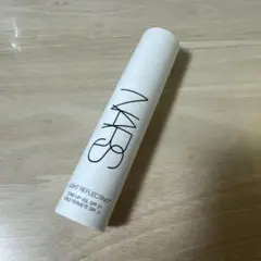 NARS ライトリフレクティング トーンアップヴェール SPF 27 30ml