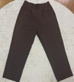 ブラウン イージーパンツ タック入り