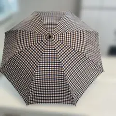 未使用品　アクアスキュータム　ワンタッチ折畳傘 (薄い茶色系チェック柄)
