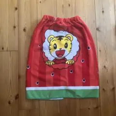 【美品】しまじろう スイカ柄 ラップタオル プールタオル