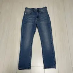 Item thumbnail for item c8214c52-947d-45f7-af6a-cccb706070ee