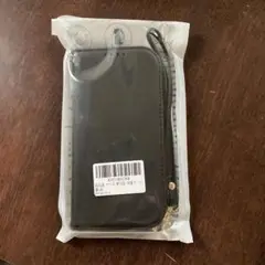 高品質 手帳型ケース 黒 新品未開封　らくらくスマートホンF-42Aストラップ付