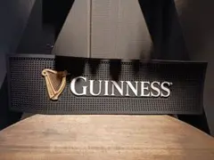 Guinness ロゴ入り滑り止めマット