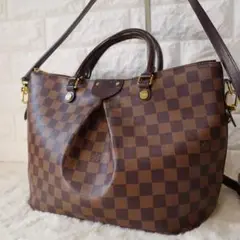 Item thumbnail for item 9c340bd0-505e-4755-a0cc-491122eb193f
