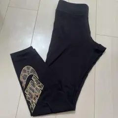 NIKE ヒョウ柄ロゴ ブラックレギンス