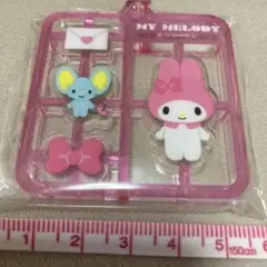 ★新品★サンリオマイメロディ くり抜きがかわいいアクリルキーホルダー