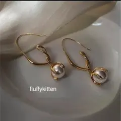 インポート♡ツイストフックパールピアス