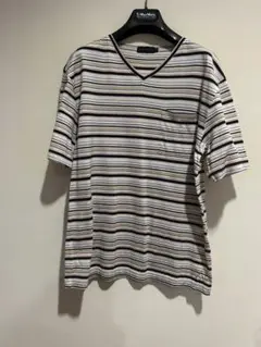 ウ"ァンプス　VUMPS ストライプ Vネック Tシャツ 半袖