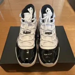 Item thumbnail for item 8dbbaf20-b0b1-4957-8f5c-e3abce9b092e