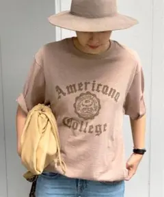 AMERICANA AP STUDIO別注College Tシャツ ベージュ
